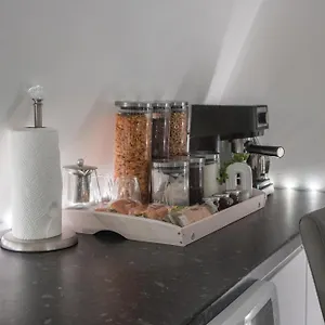 Parade Gardens Boutique Apartments- Central, Grade I Listed, 4k Tvs, Hidden Views Apartment